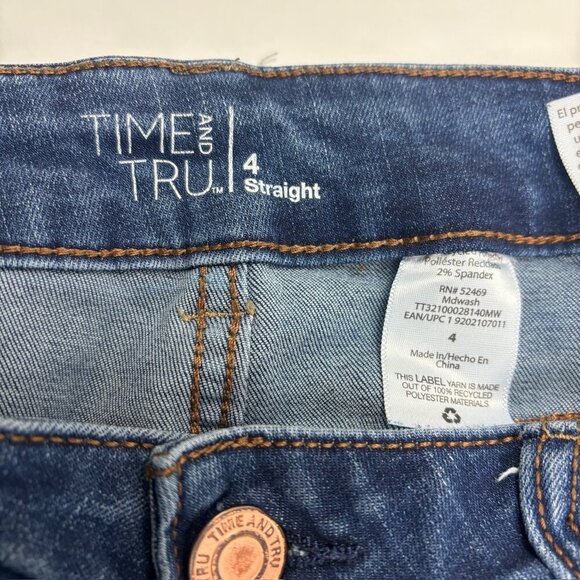 Time And Tru Straight Leg Women's size 4 Dark Wash Blue Denim jeans   Great Cond - Picture 2 of 3